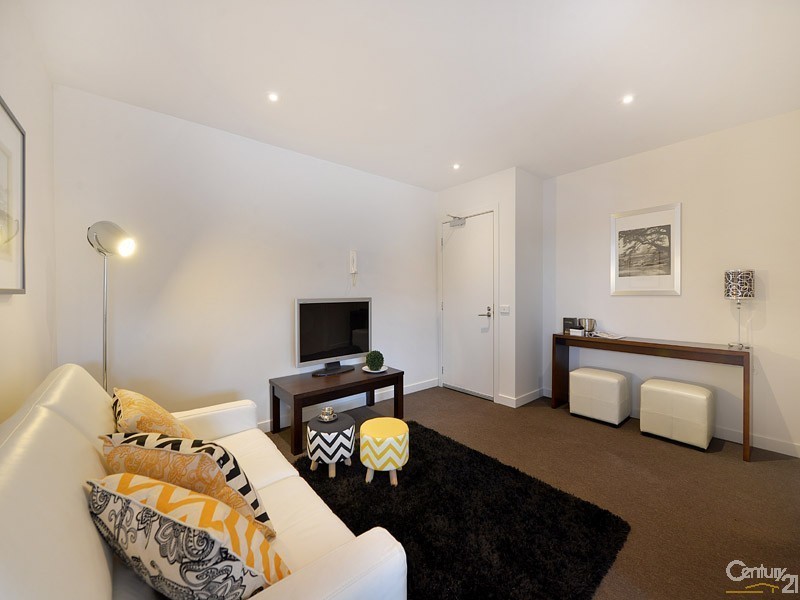 13/13 Logie Street, Oakleigh VIC 3166