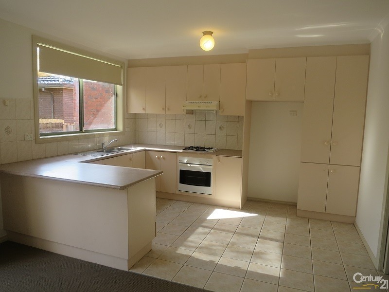 3/11 Iona Street, Clayton VIC 3168