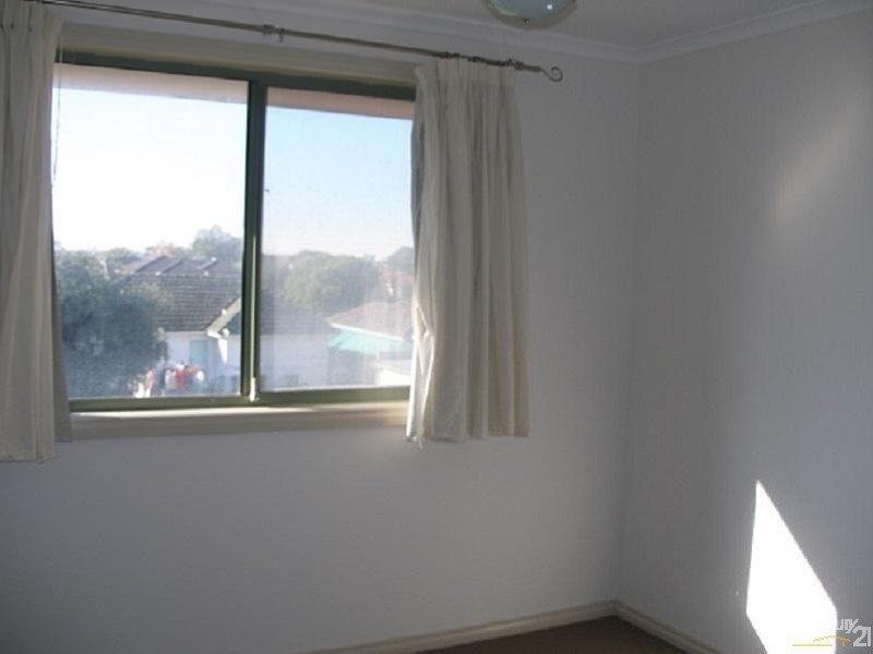 3/11 Iona Street, Clayton VIC 3168