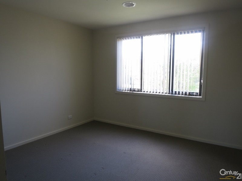 2/27-29 Colin Road, Oakleigh South VIC 3167