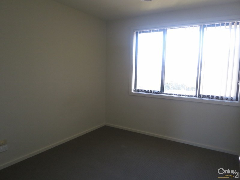 2/27-29 Colin Road, Oakleigh South VIC 3167