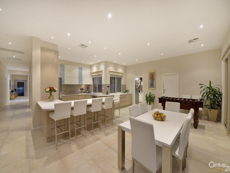 31 Howard Avenue, Mount Waverley VIC 3149