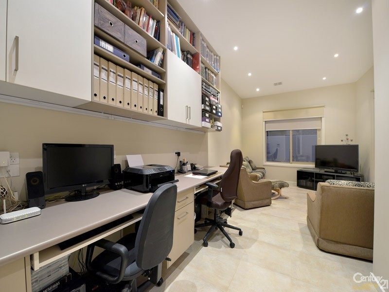 31 Howard Avenue, Mount Waverley VIC 3149