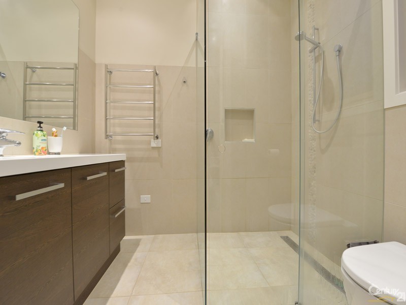 31 Howard Avenue, Mount Waverley VIC 3149