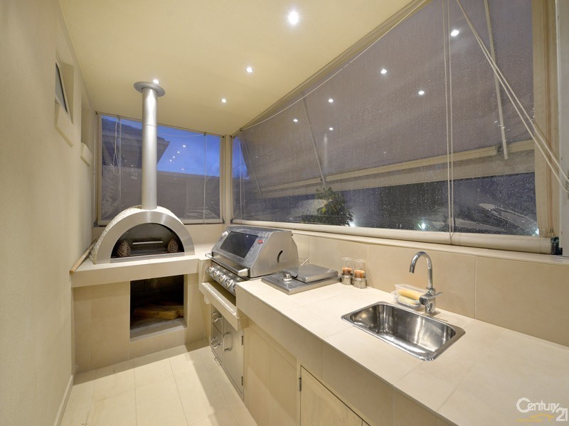 31 Howard Avenue, Mount Waverley VIC 3149