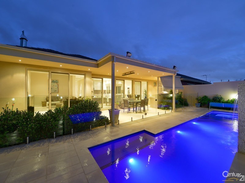 31 Howard Avenue, Mount Waverley VIC 3149