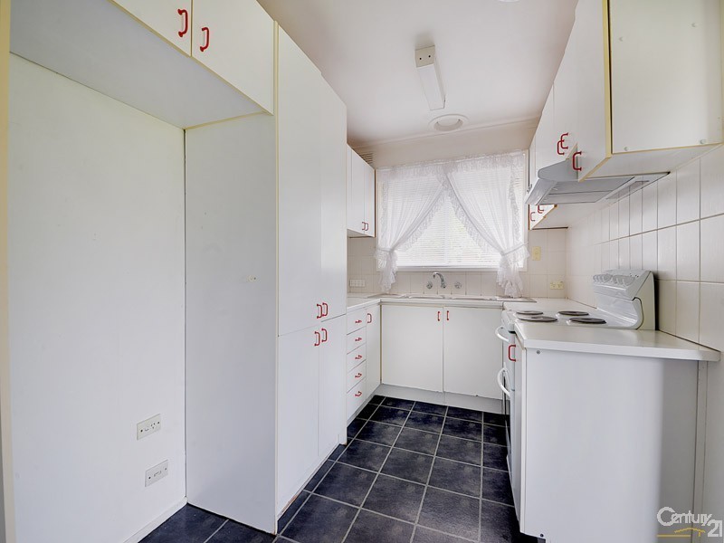 18 Bushland Avenue, Clarinda VIC 3169