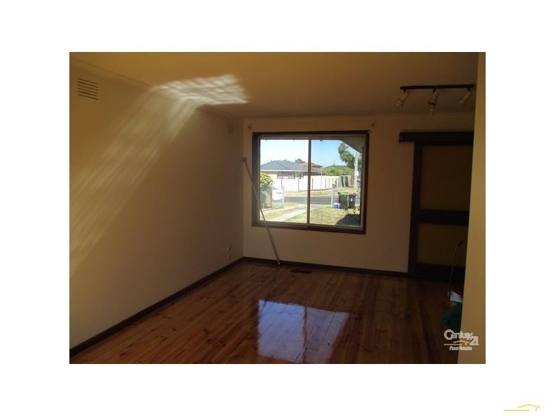 101 Springs Road, Clarinda VIC 3169