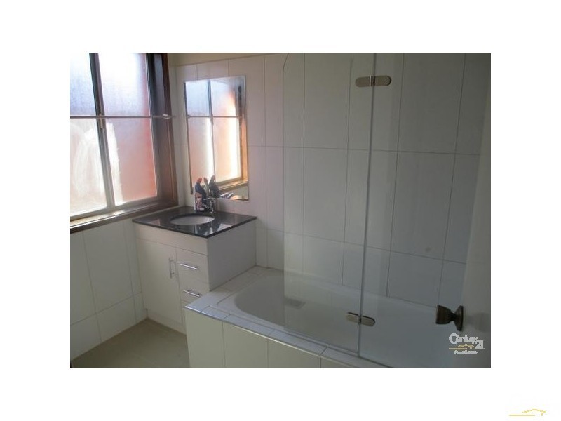 101 Springs Road, Clarinda VIC 3169