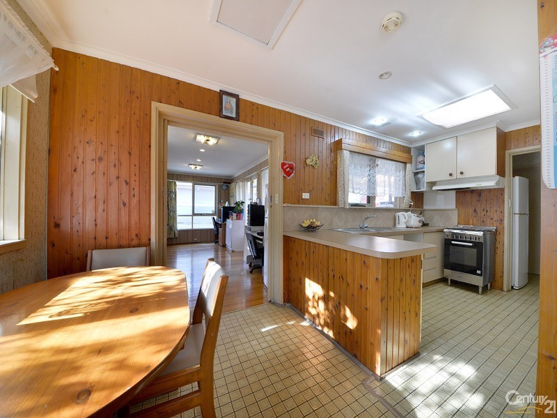 1/30 Cambro Road, Clayton VIC 3168