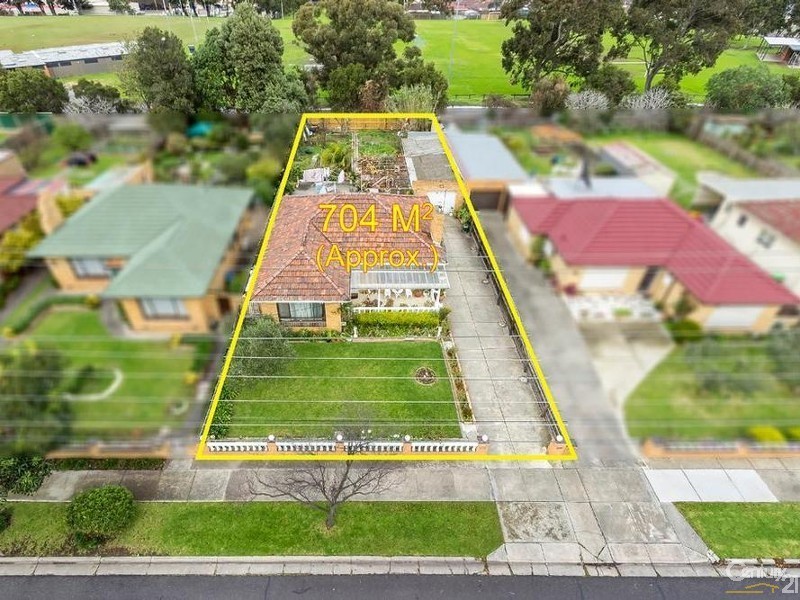 34 Mallawa Street, Clayton South VIC 3169