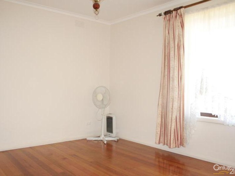 82 Sylvander Street, Clayton South VIC 3169