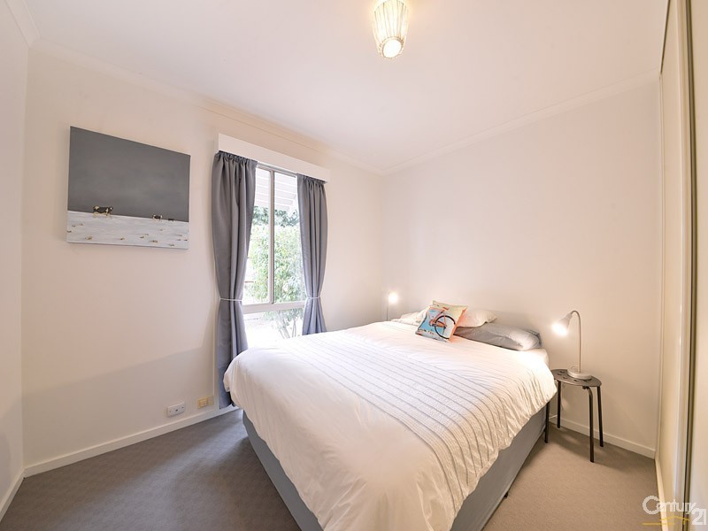 28a Cambro Road, Clayton VIC 3168