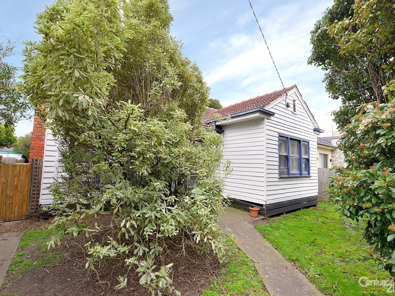19 Harris Street, Springvale VIC 3171