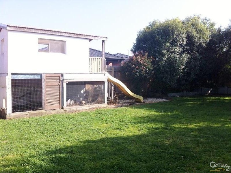 16 Kingfisher Court, Carrum Downs VIC 3201