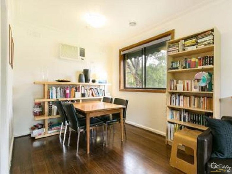 136 Wilson Street, Cheltenham VIC 3192