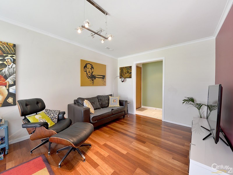 25 Carbine Avenue, Clarinda VIC 3169