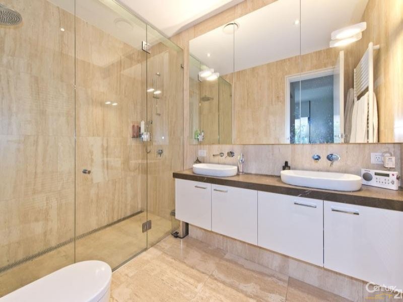 6A Fermanagh Road, Camberwell VIC 3124