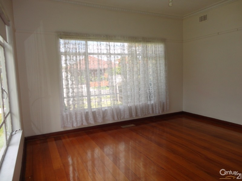 11 Colonel Street, Clayton VIC 3168