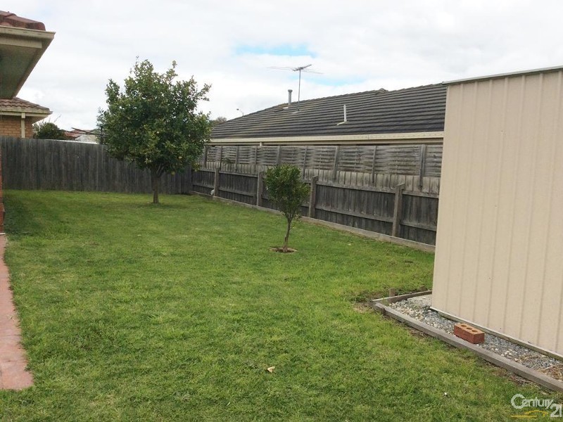 88 Strabane Way, Hampton Park VIC 3976