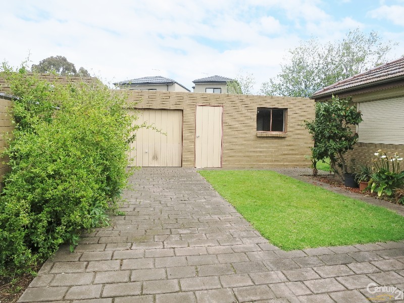 15 Terrigal Avenue, Oakleigh South VIC 3167