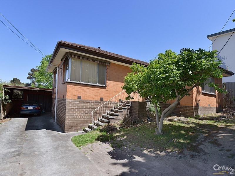 2 Morton Street, Clayton VIC 3168