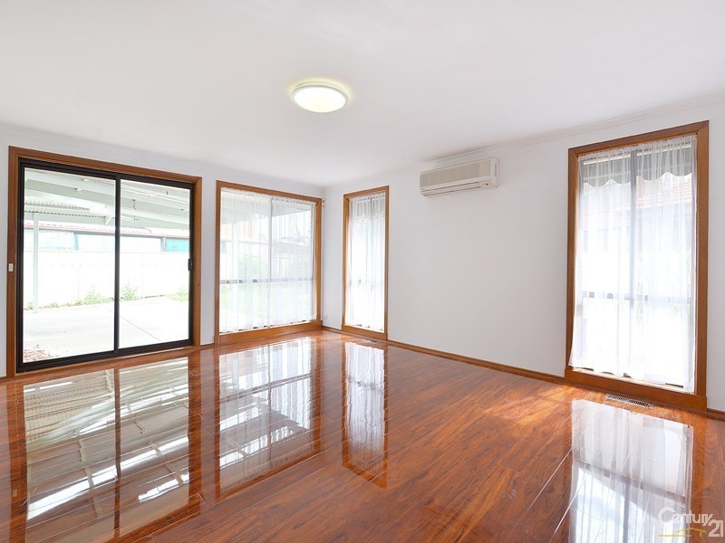 23 Poulter Crescent, Clarinda VIC 3169