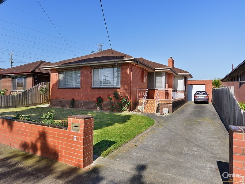 6 Monash Crescent, Clayton South VIC 3169