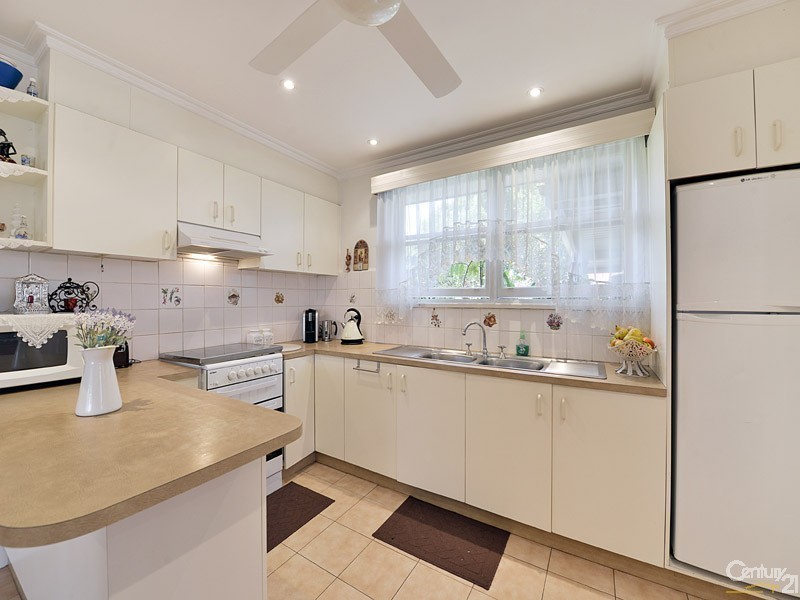 36 Heather Grove, Springvale VIC 3171