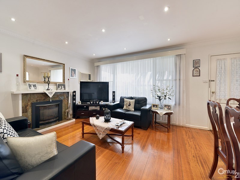 36 Heather Grove, Springvale VIC 3171