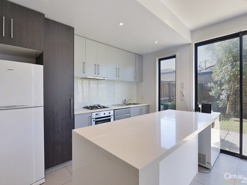 75 Rosebank Avenue, Clayton South VIC 3169
