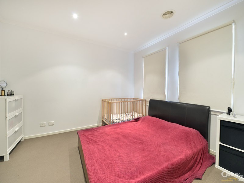 75 Rosebank Avenue, Clayton South VIC 3169