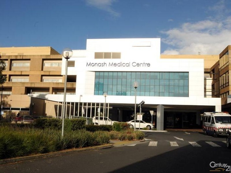 9 Burton Avenue, Clayton VIC 3168