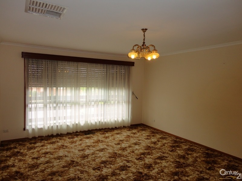 2 Swaran Court, Oakleigh South VIC 3167