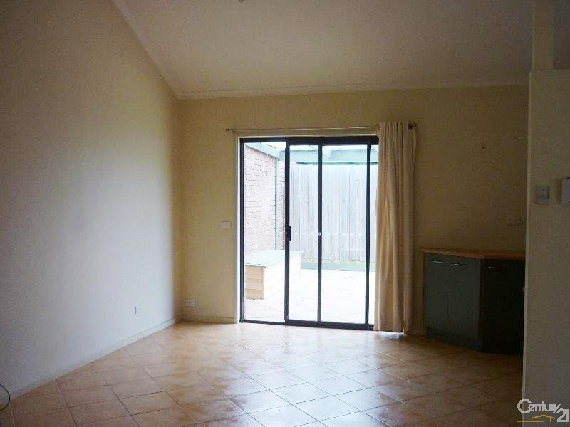 16 Bernard Street, Cheltenham VIC 3192