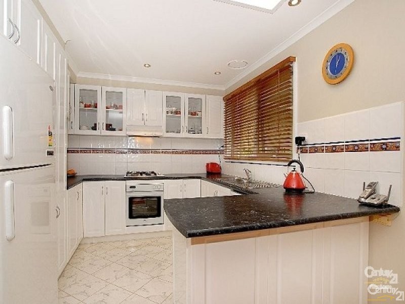 1 Emo Court, Clarinda VIC 3169