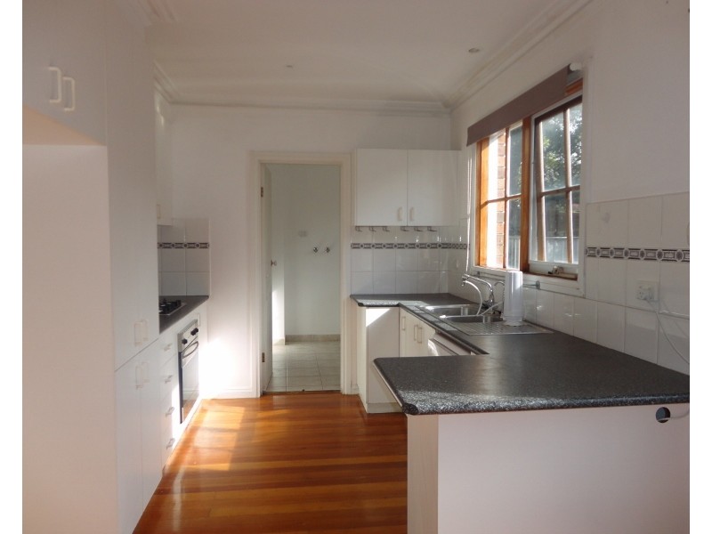 6 Penn Street, Clayton VIC 3168