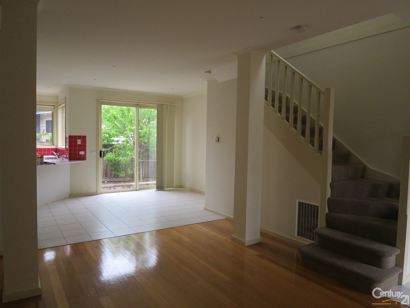 2/16 Browns Road, Clayton VIC 3168