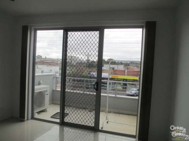 6/1426  Centre Road, Clayton South VIC 3169