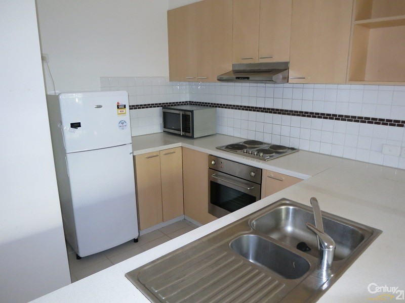 2/3  Rusden Place, Notting Hill VIC 3168