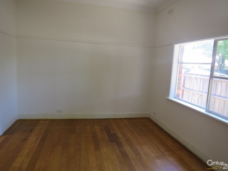 1/223 Poath Road, Murrumbeena VIC 3163