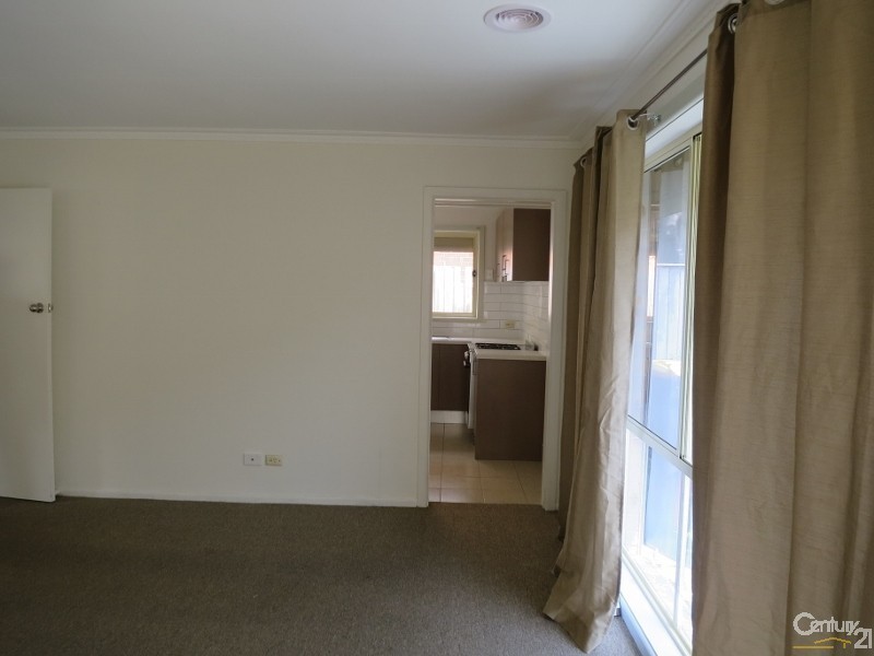 4/4 Iona Street, Clayton VIC 3168