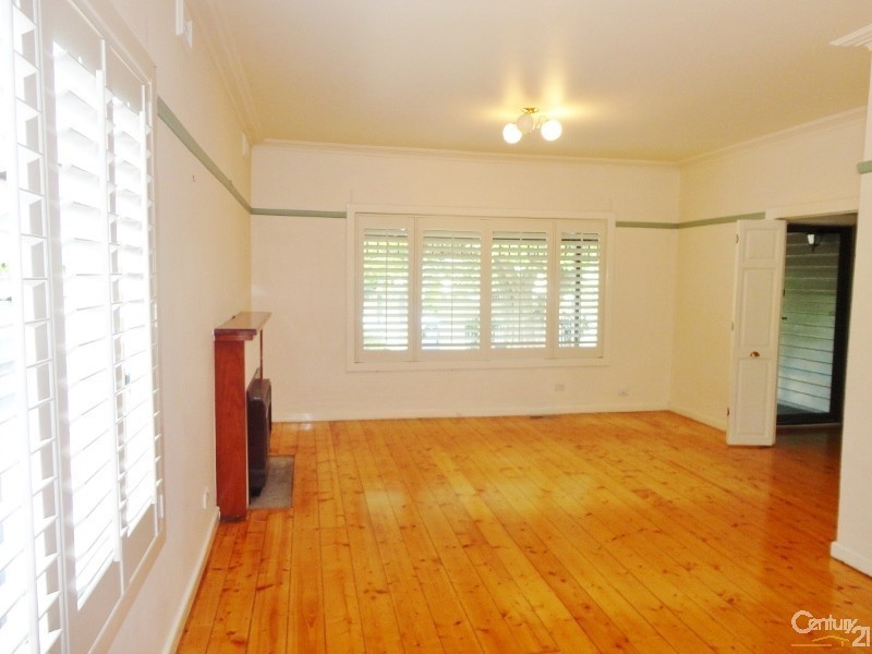 14 Sandra Grove, Bentleigh VIC 3204