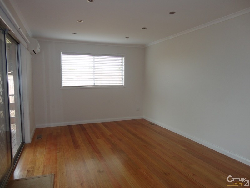 2 Kerribree Court, Clayton South VIC 3169