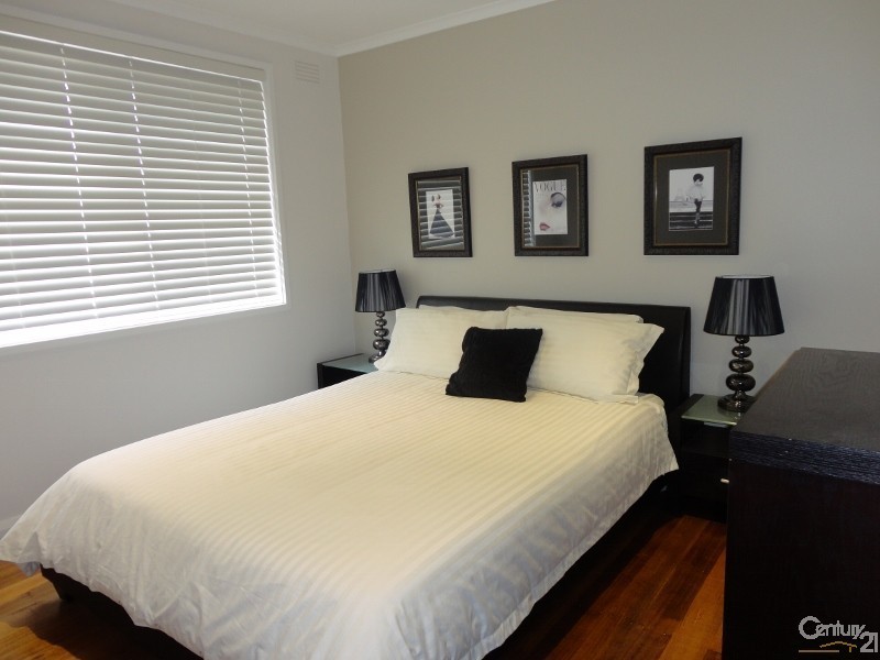 2 Kerribree Court, Clayton South VIC 3169