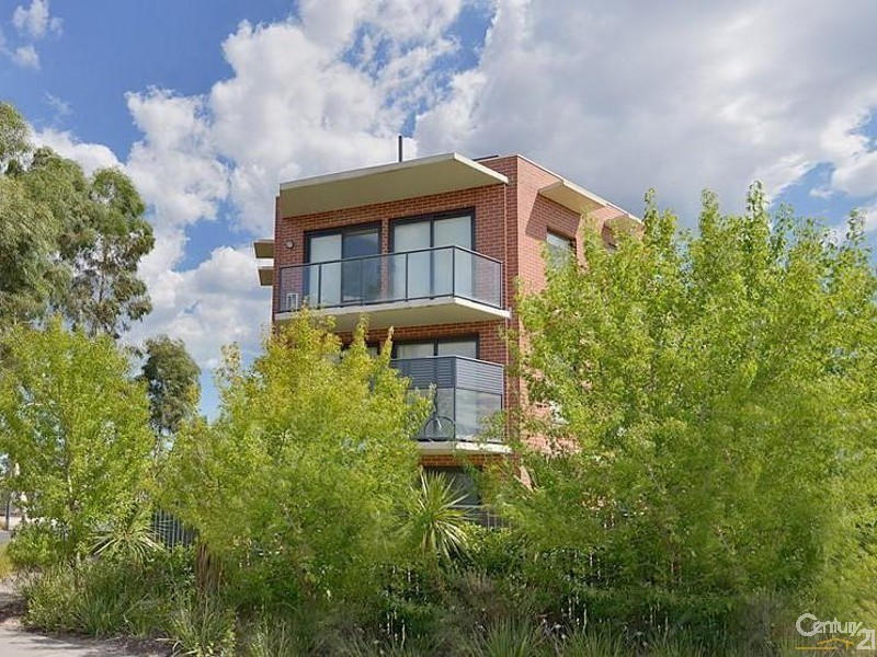 17/28 Burton Avenue, Clayton VIC 3168