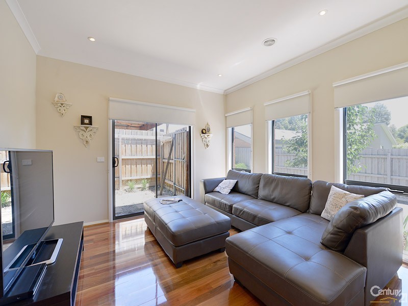 2/39 Bunnett Road, Knoxfield VIC 3180