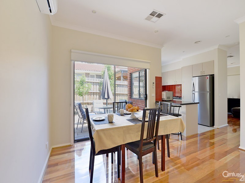 2/39 Bunnett Road, Knoxfield VIC 3180