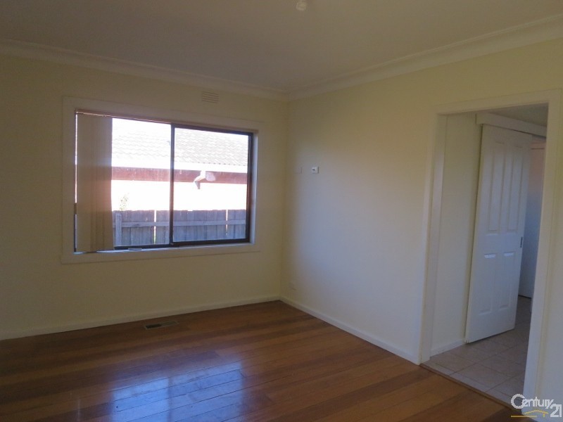 1/27 Cambro Road, Clayton VIC 3168