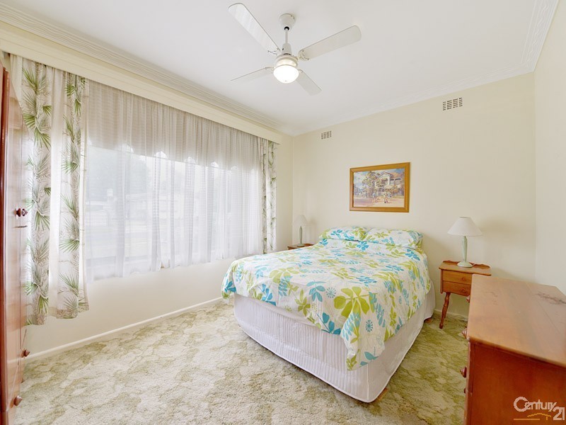 4 Begg Street, Bentleigh East VIC 3165